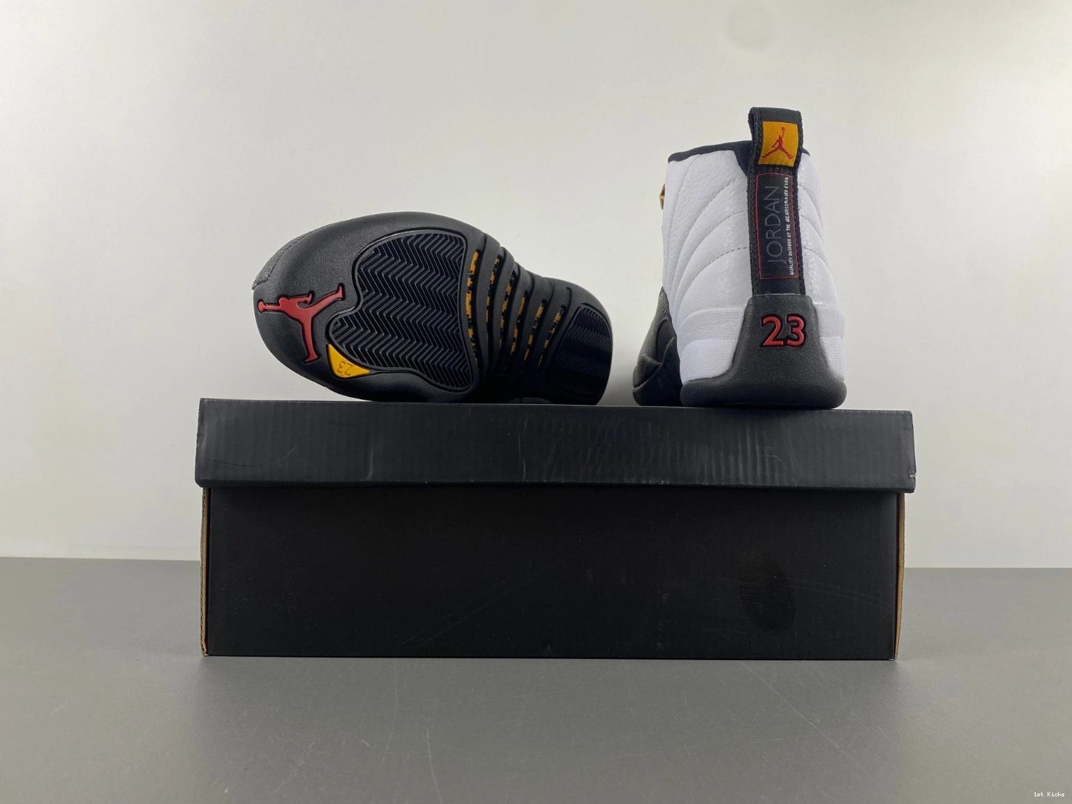 12 (2018) Jordan 130690-125 Taxi - Retro 0428